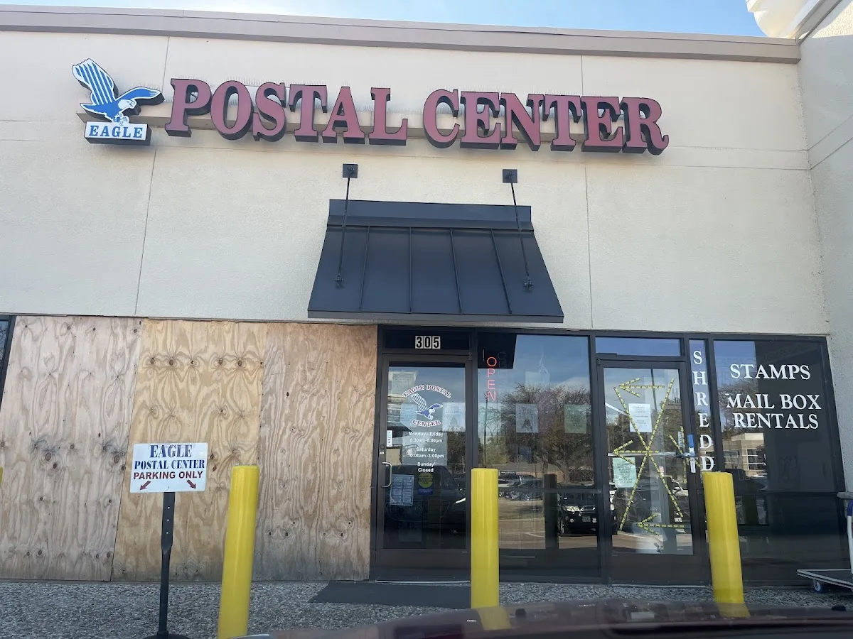 Eagle Postal Center — exterior