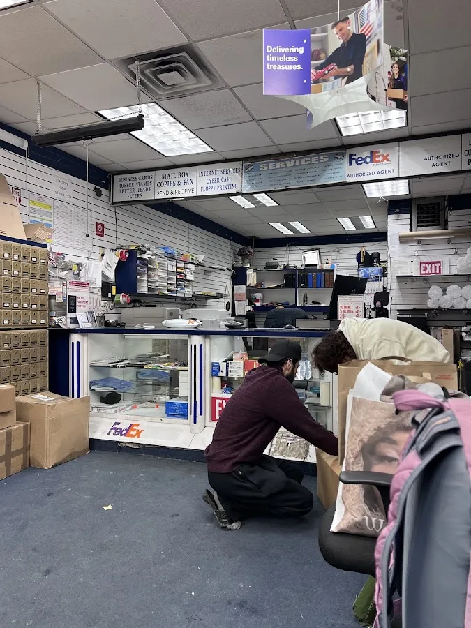 Five Star Printing And Copy Center (Authorized FedEX & DHL Ship Center)