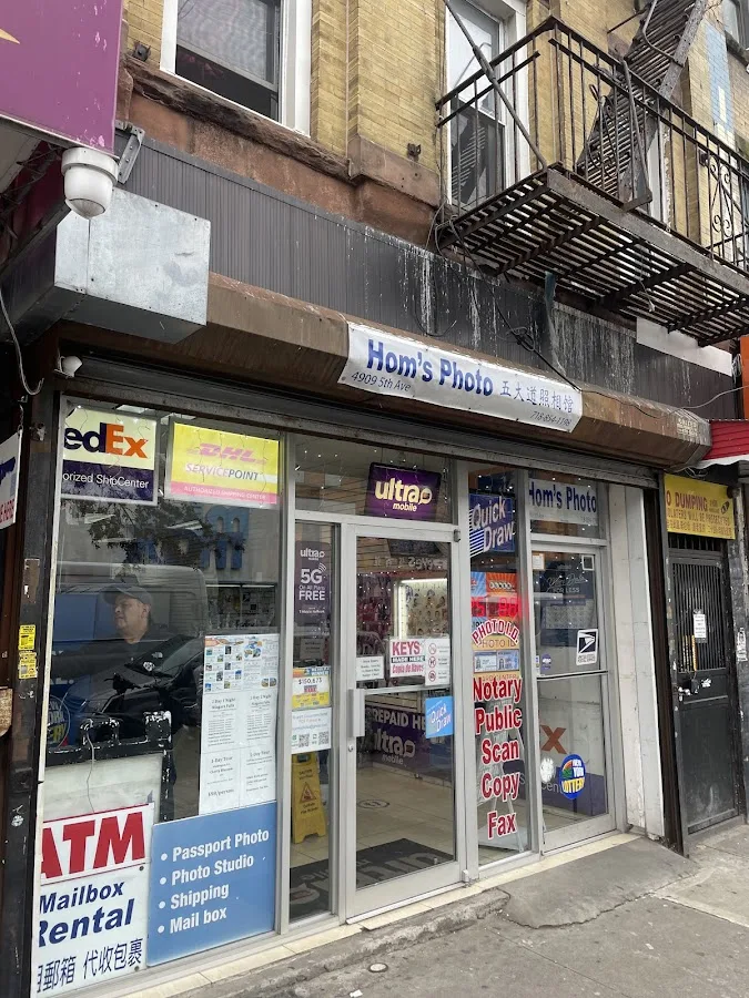 Hom's Photo - Fedex Authorized ShipCenter