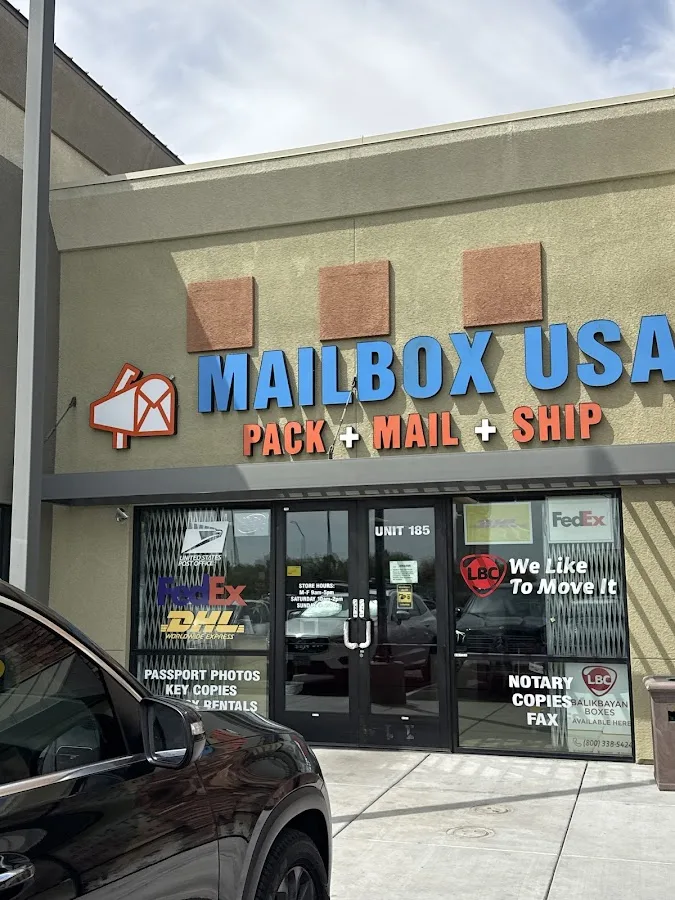 Mailbox USA & Taxes — exterior