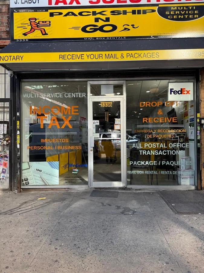 PACK SHIP N GO storefront and shipping services in Brooklyn