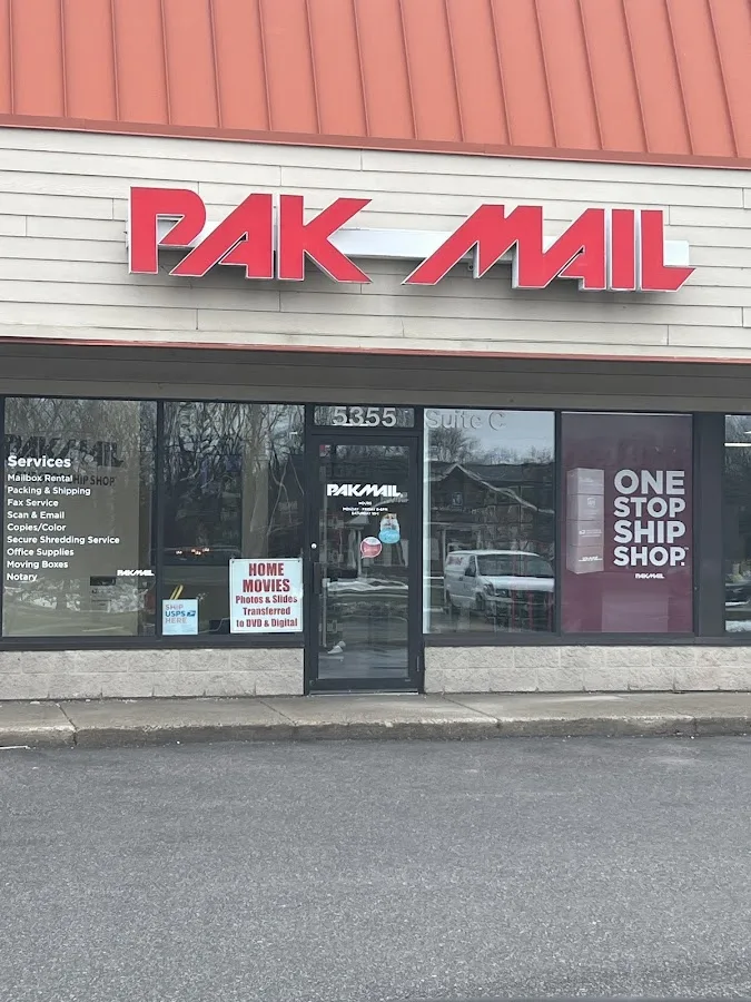 Pak Mail — exterior
