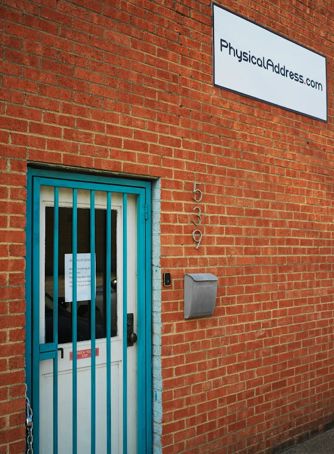 PhysicalAddress.com — exterior