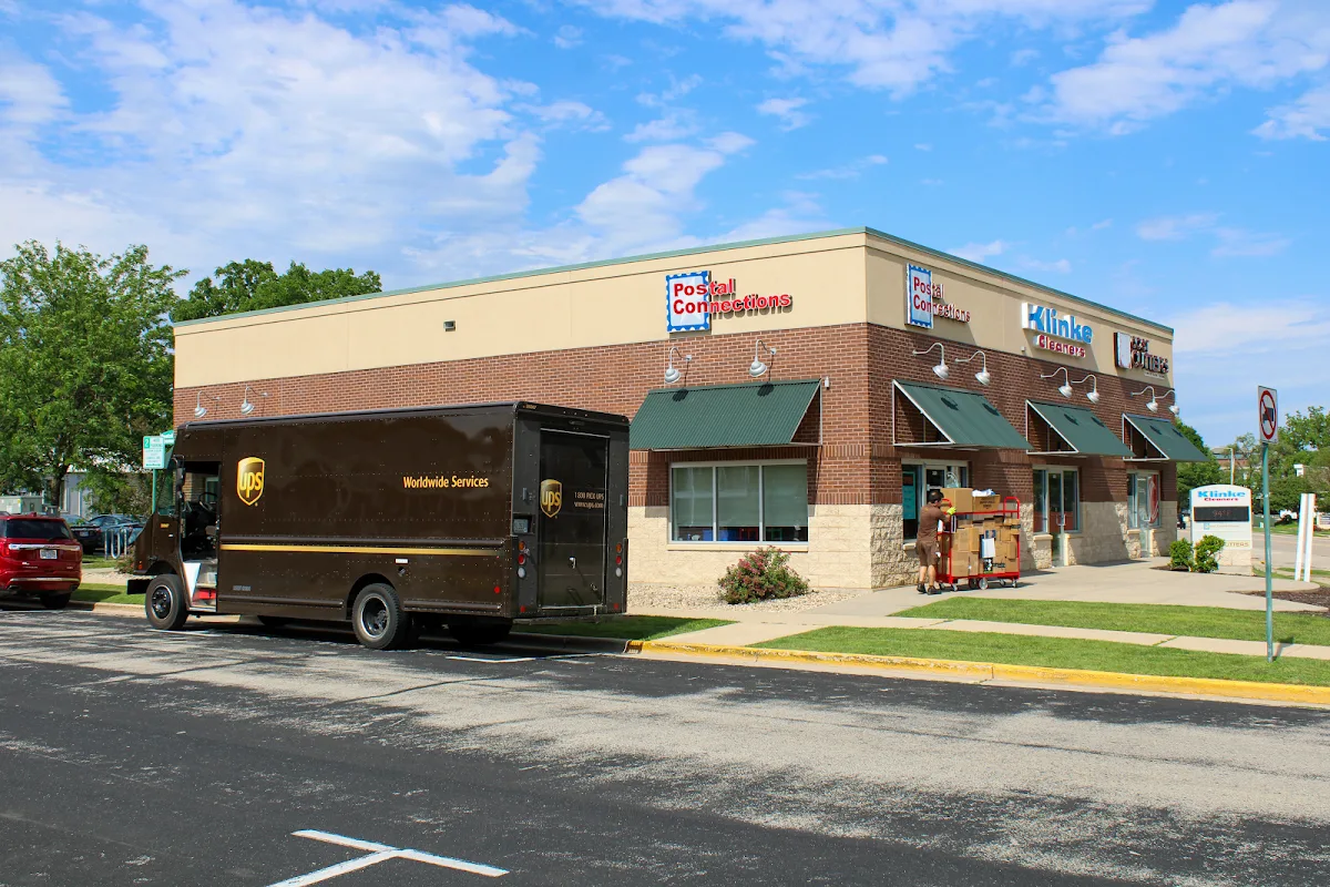 Postal Connections - UPS/FedEx/USPS/DHL-SP/SpeeDee - Print Center — view 1