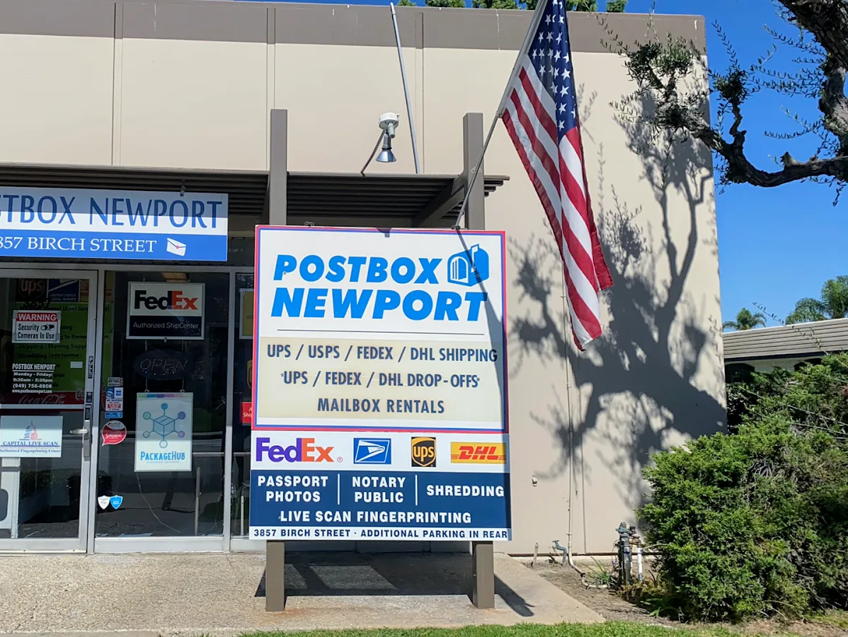 Postbox Newport — exterior