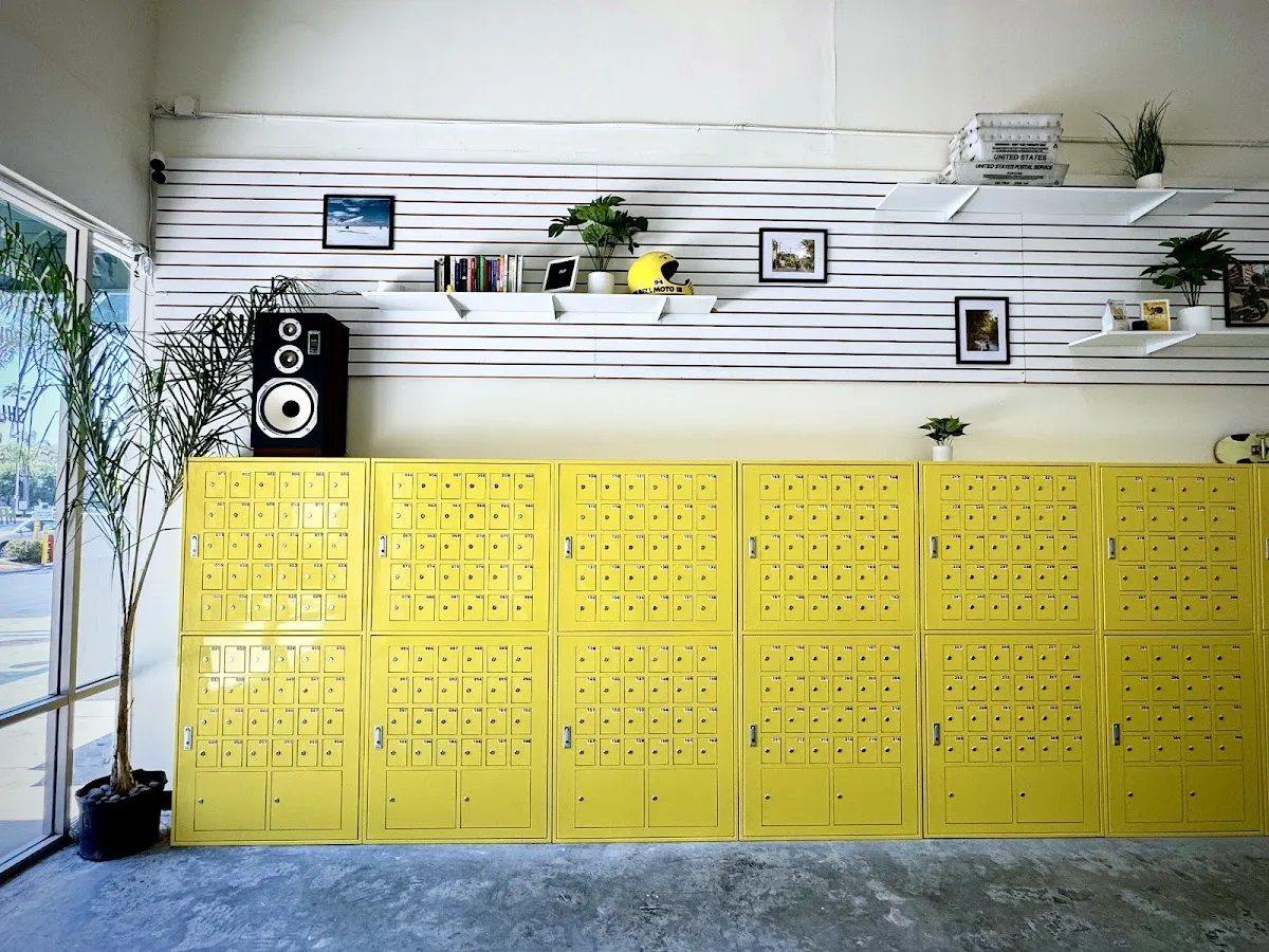 POSTUP MAIL — exterior