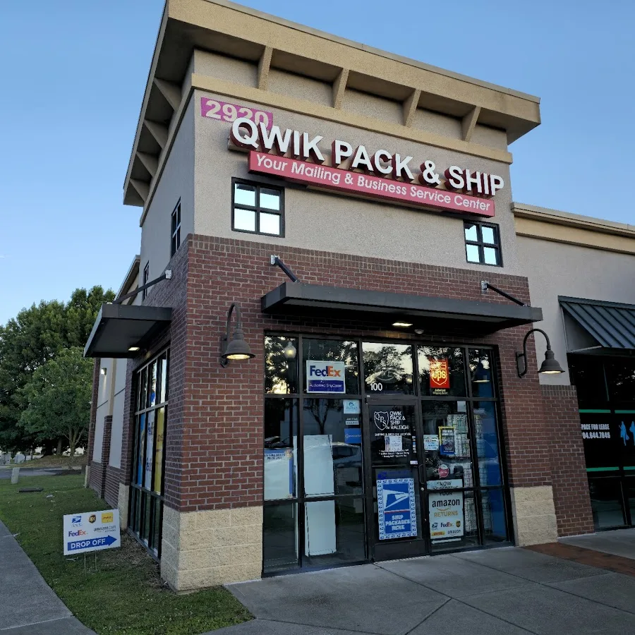 Qwik Pack & Ship Raleigh — exterior