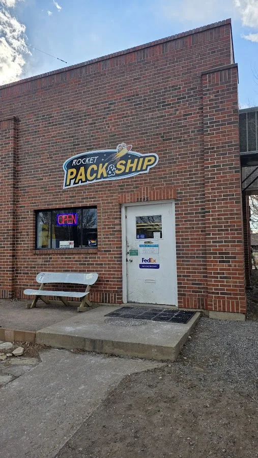 Rocket Pack & Ship — view 1