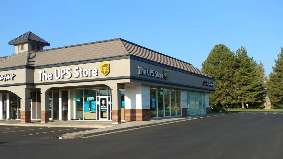 The UPS Store — exterior