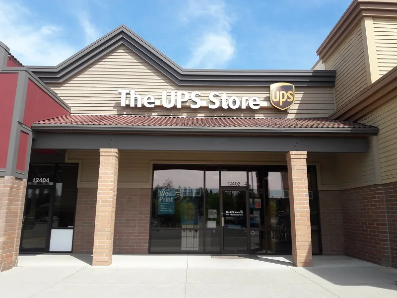 The UPS Store — view 2