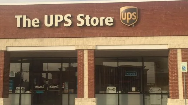 The UPS Store — exterior