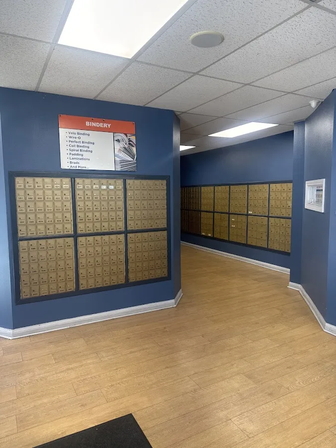 UNITED Mailboxes Beverly Hills — view 1