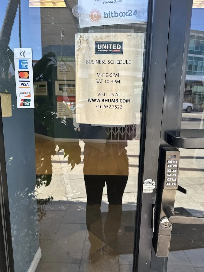 UNITED Mailboxes Beverly Hills — view 2